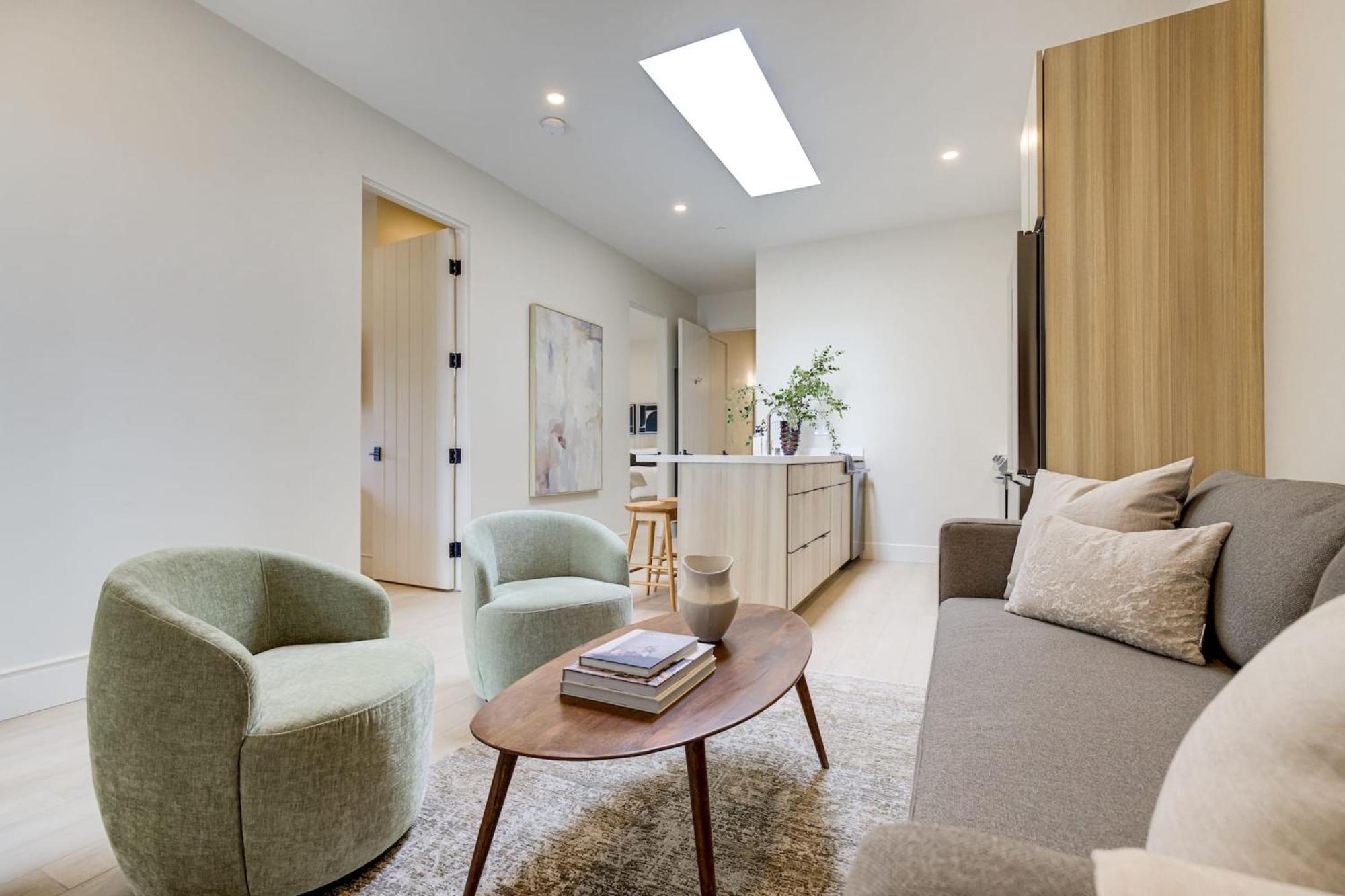 Casa De La Vina - Boutique Apartments In Downtown Santa Barbara Extérieur photo